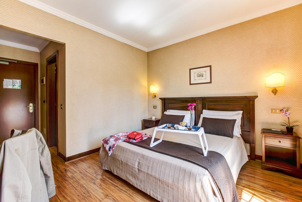 Appia Park Hotel Roma Ngoại thất bức ảnh